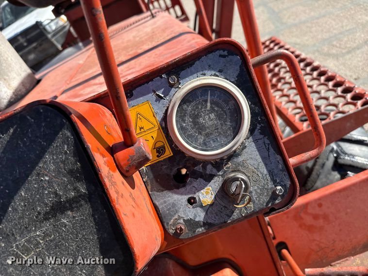 image for item EP2917 1997 Ditch Witch 5110 trencher