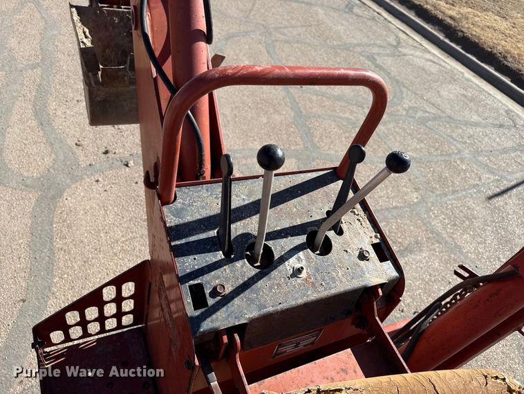 image for item EP2917 1997 Ditch Witch 5110 trencher