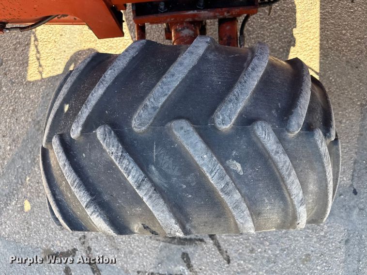 image for item EP2917 1997 Ditch Witch 5110 trencher