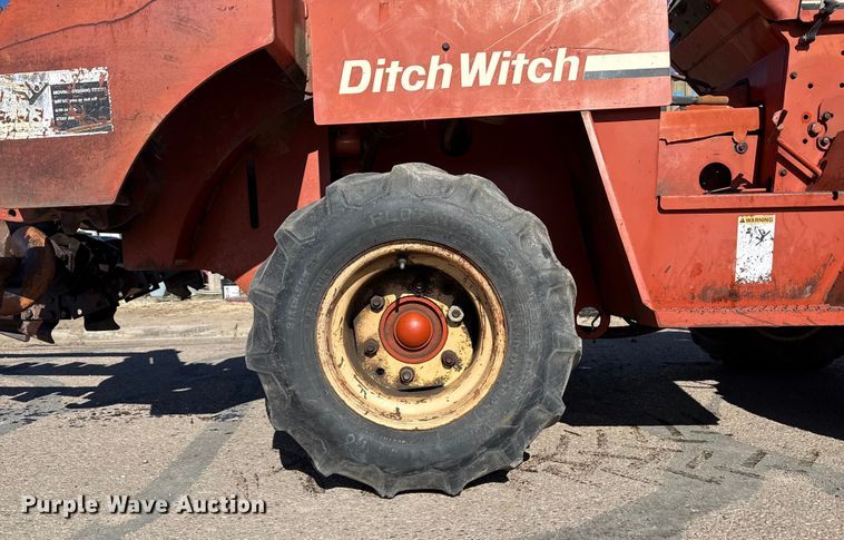 image for item EP2917 1997 Ditch Witch 5110 trencher