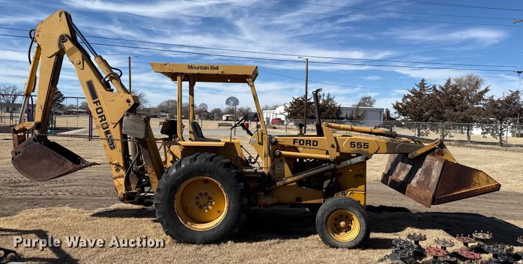 image for item EP2918 Ford 555 backhoe