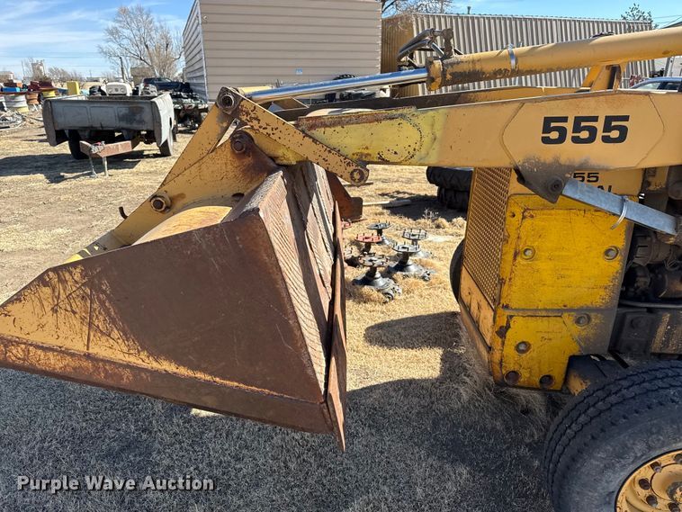 image for item EP2918 Ford 555 backhoe