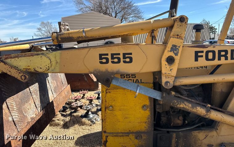 image for item EP2918 Ford 555 backhoe