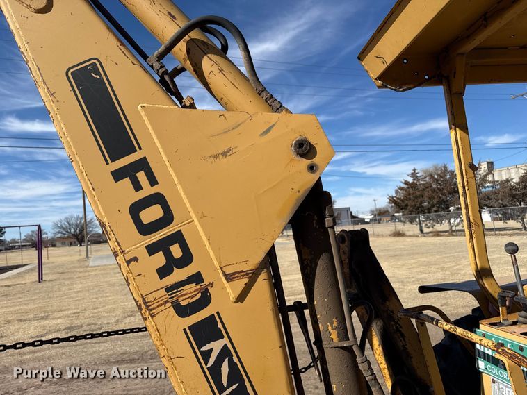 image for item EP2918 Ford 555 backhoe