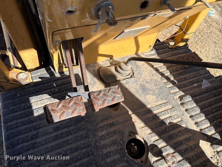 image for item EP2918 Ford 555 backhoe