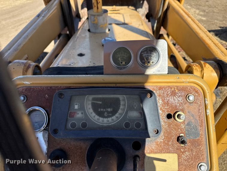 image for item EP2918 Ford 555 backhoe