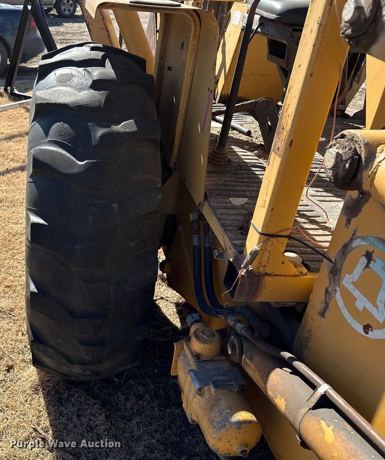 image for item EP2918 Ford 555 backhoe