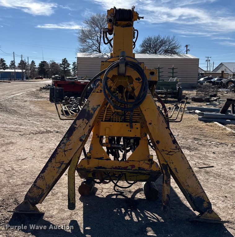 image for item EP2920 National Crane Corporation 4T-55 truck mounted crane