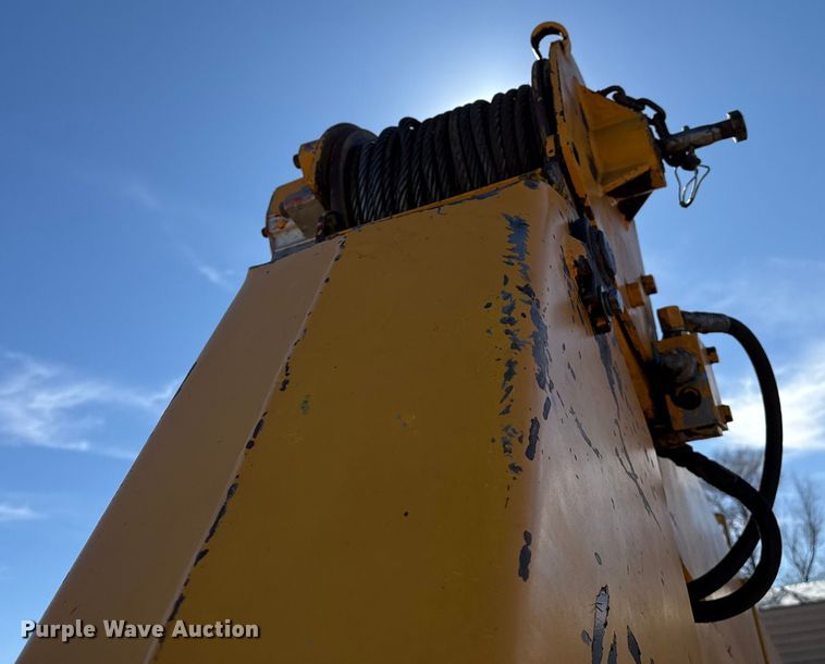 image for item EP2920 National Crane Corporation 4T-55 truck mounted crane