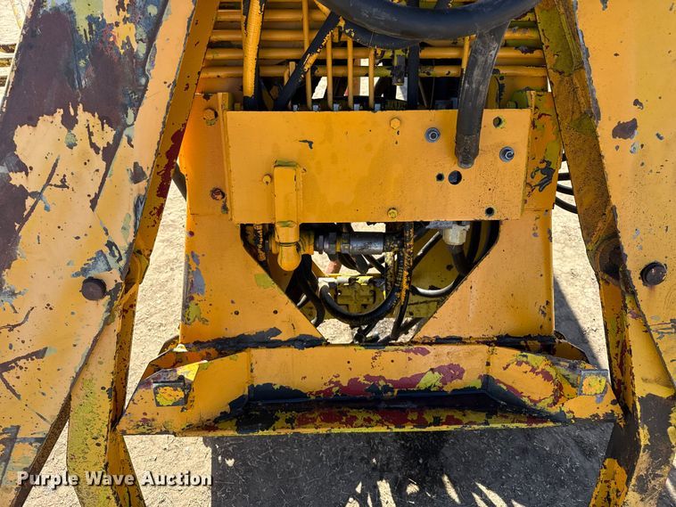 image for item EP2920 National Crane Corporation 4T-55 truck mounted crane