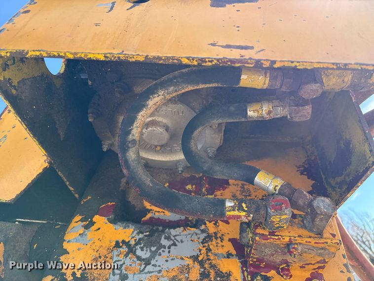 image for item EP2920 National Crane Corporation 4T-55 truck mounted crane