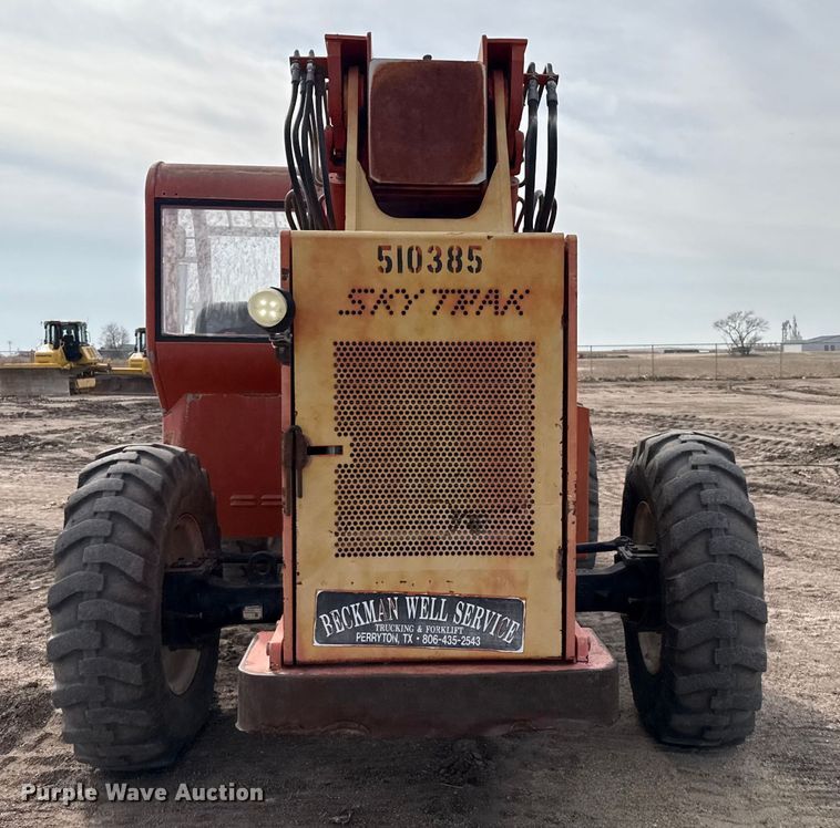 image for item EP2993 2004 Sky Trak 6036 telehandler