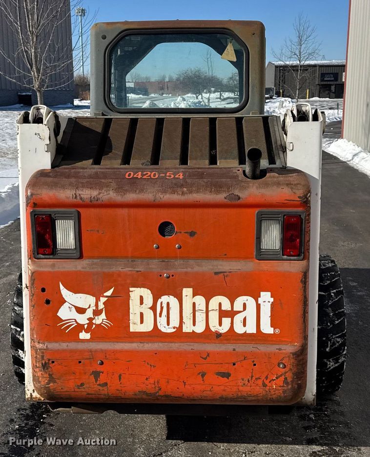 image for item ER0395 2004 Bobcat S160 skid steer loader