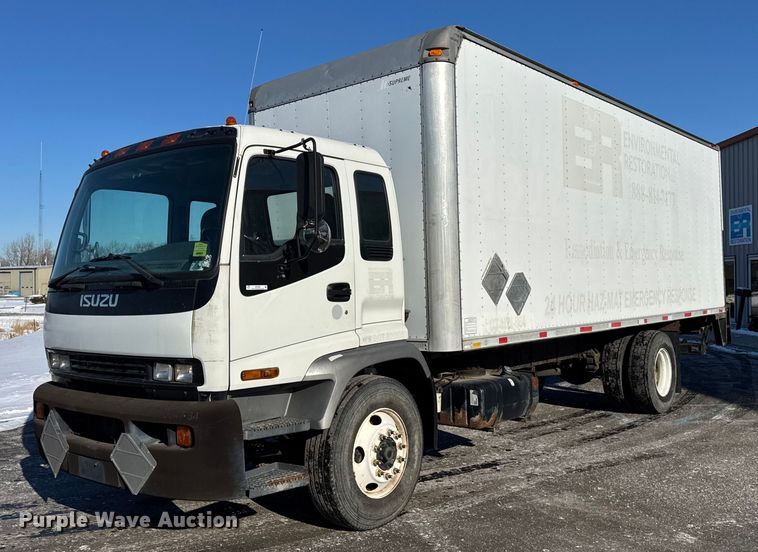 image for item ER0396 2006 Isuzu T7F box truck