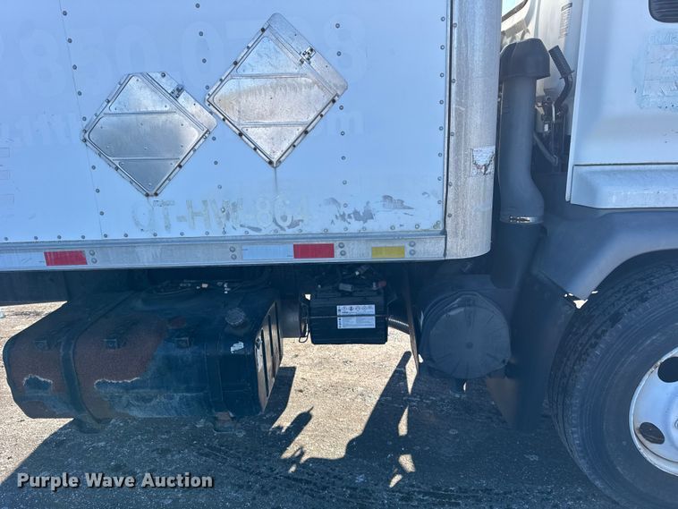 image for item ER0396 2006 Isuzu T7F box truck