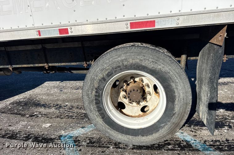 image for item ER0396 2006 Isuzu T7F box truck