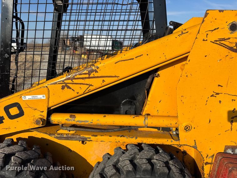 image for item ER0415 Mustang 940 skid steer loader
