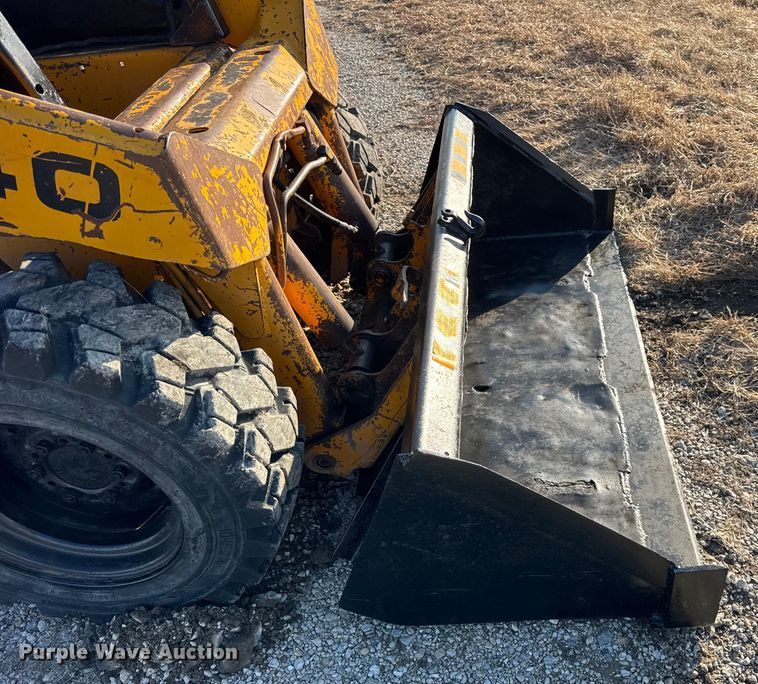 image for item ER0415 Mustang 940 skid steer loader