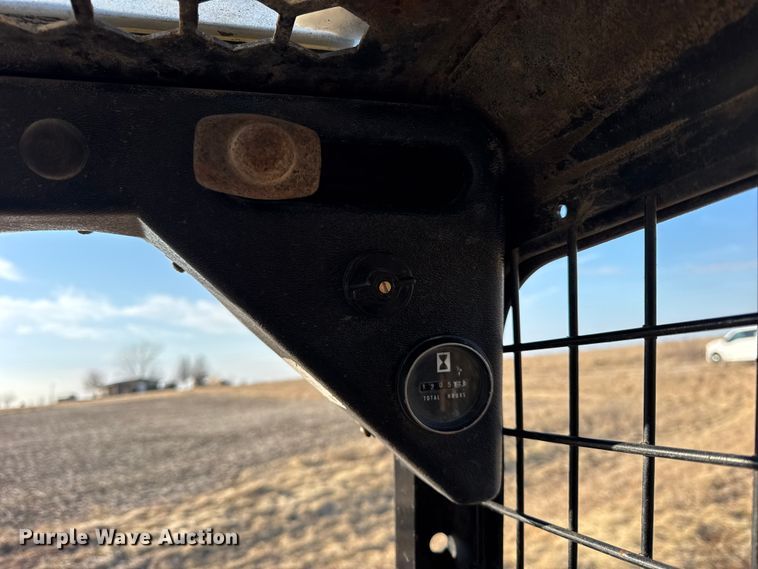 image for item ER0415 Mustang 940 skid steer loader