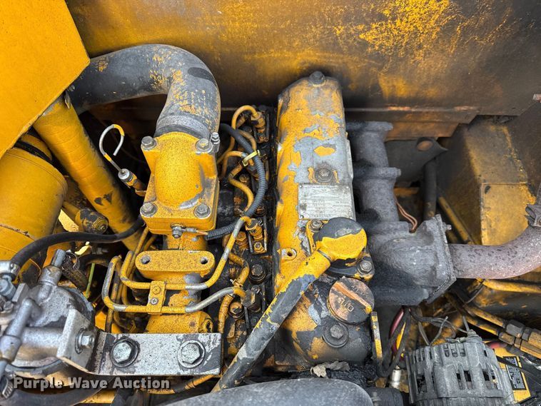 image for item ER0415 Mustang 940 skid steer loader