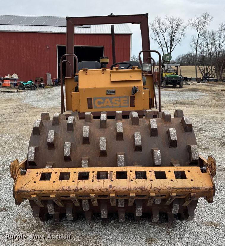 image for item ER0425 J.I. Case W602BPD single drum vibratory roller