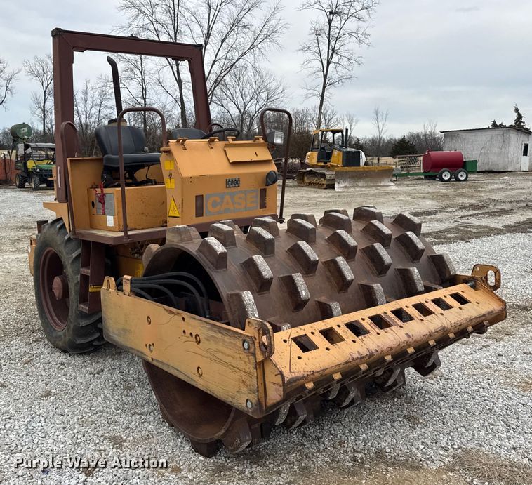 image for item ER0425 J.I. Case W602BPD single drum vibratory roller