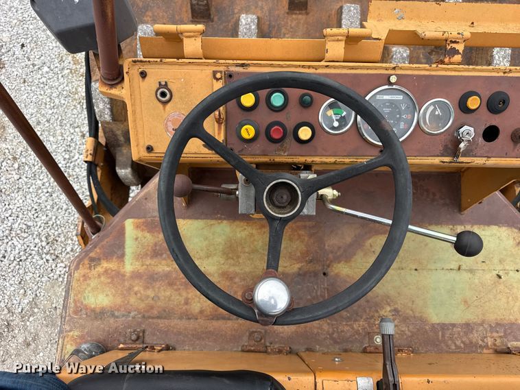 image for item ER0425 J.I. Case W602BPD single drum vibratory roller