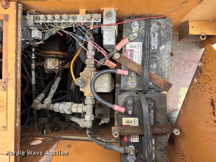 image for item ER0425 J.I. Case W602BPD single drum vibratory roller