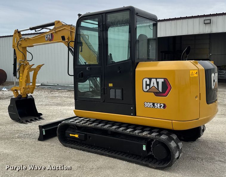image for item ER0427 2018 Caterpillar 305.5E2 mini excavator