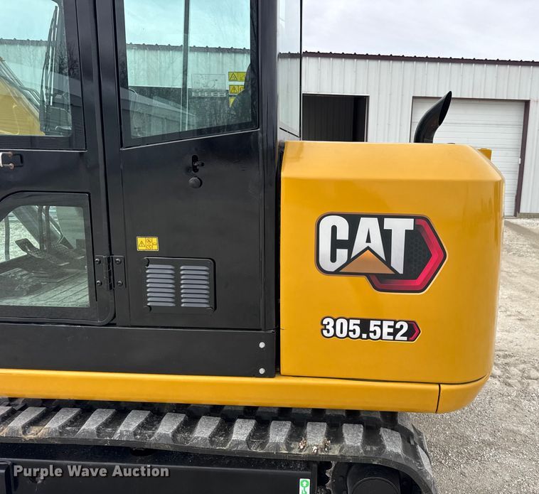 image for item ER0427 2018 Caterpillar 305.5E2 mini excavator
