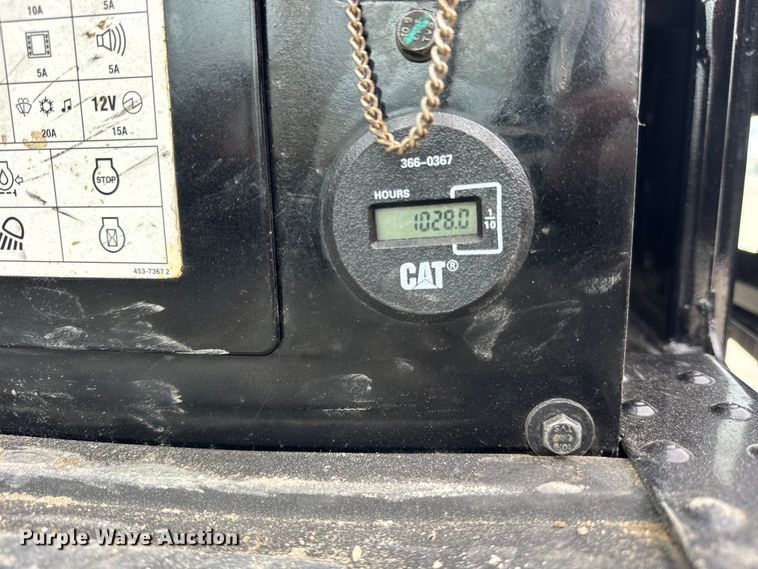 image for item ER0427 2018 Caterpillar 305.5E2 mini excavator