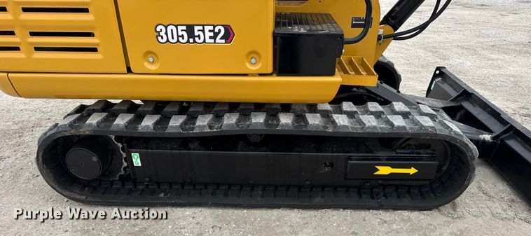 image for item ER0427 2018 Caterpillar 305.5E2 mini excavator