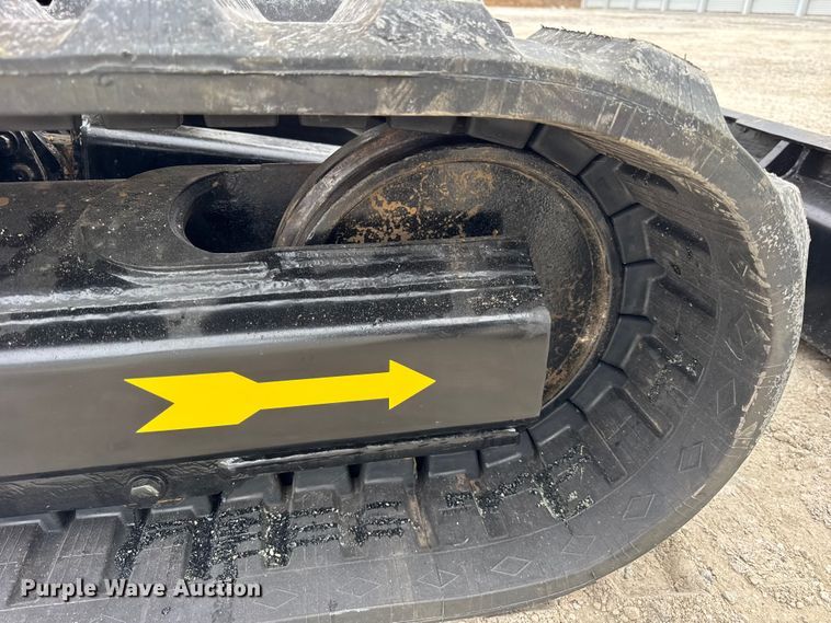 image for item ER0427 2018 Caterpillar 305.5E2 mini excavator