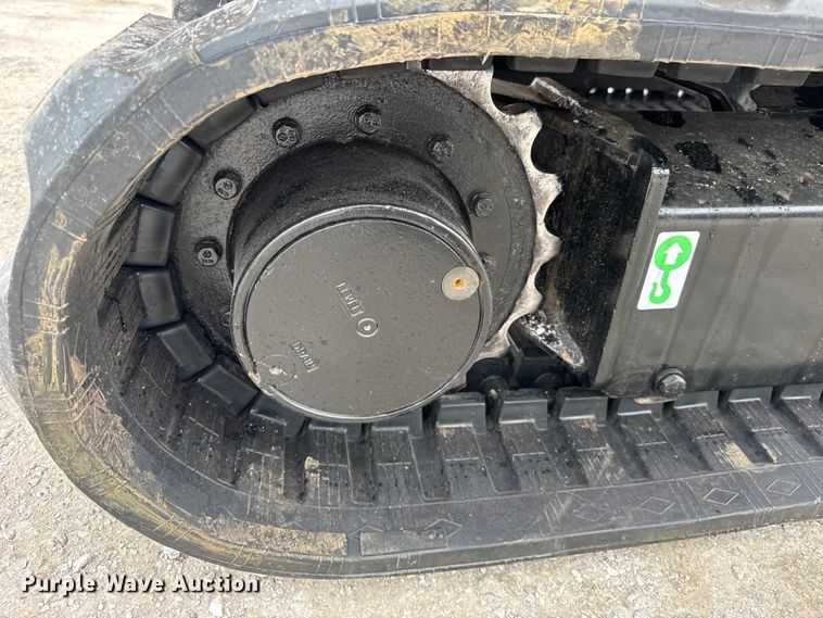 image for item ER0427 2018 Caterpillar 305.5E2 mini excavator