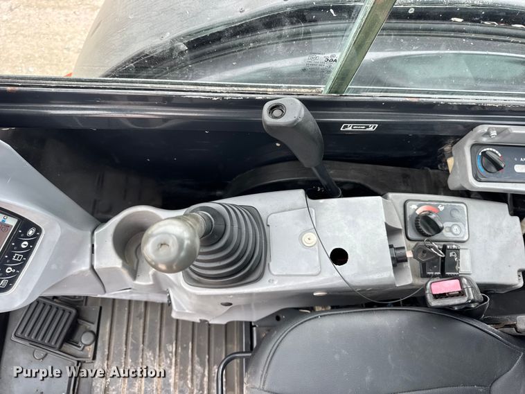 image for item ER0428 Kubota KX165-5 mini excavator