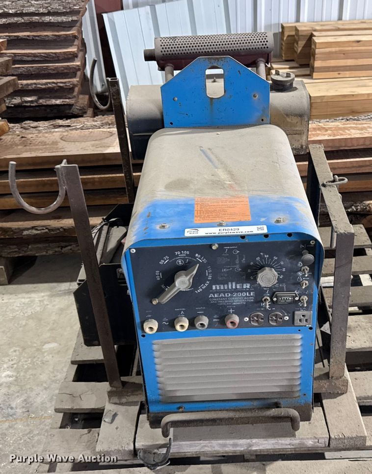 image for item ER0429 Miller AEAD-200LE welder/generator