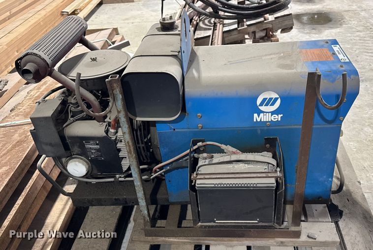 image for item ER0429 Miller AEAD-200LE welder/generator