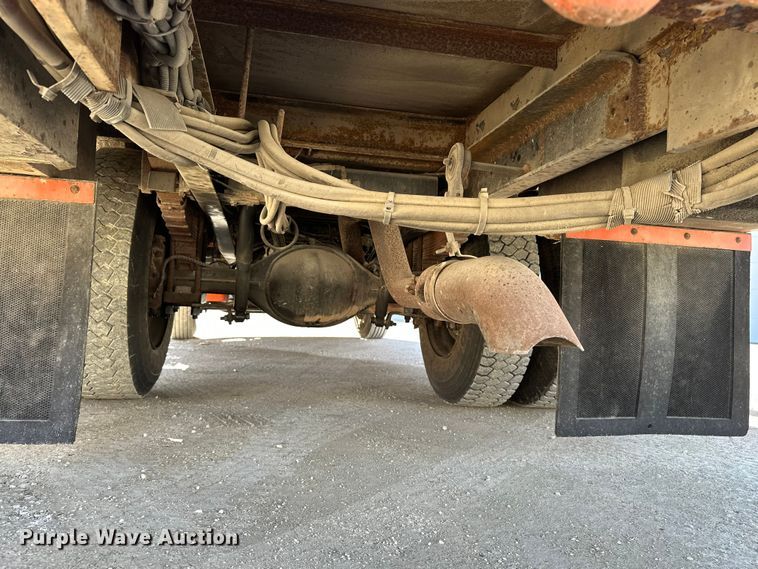 image for item ES1021 2008 International 4100 SBA bucket truck