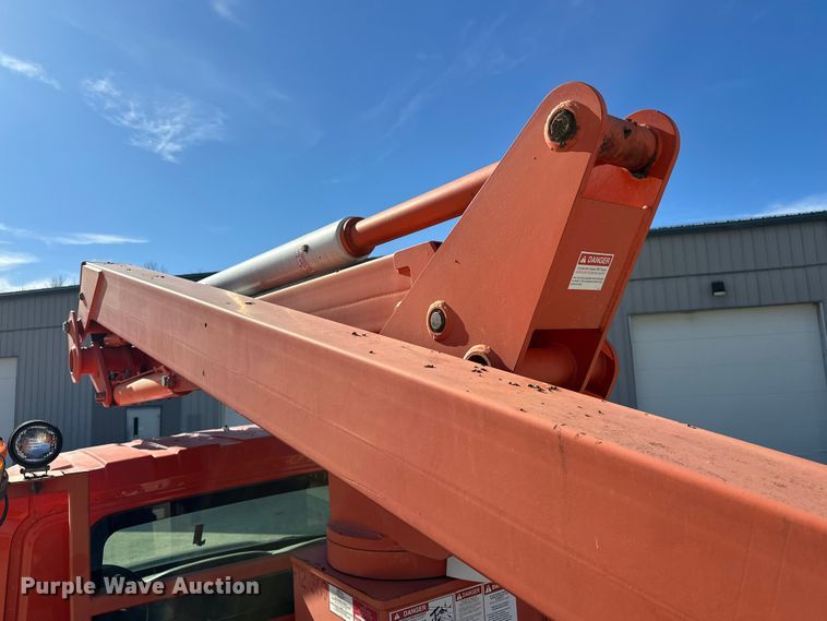 image for item ES1021 2008 International 4100 SBA bucket truck