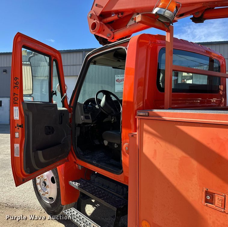 image for item ES1021 2008 International 4100 SBA bucket truck