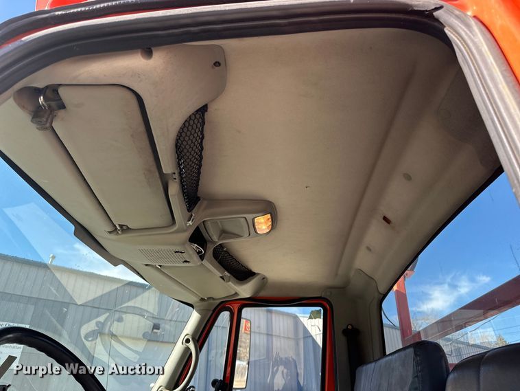 image for item ES1021 2008 International 4100 SBA bucket truck