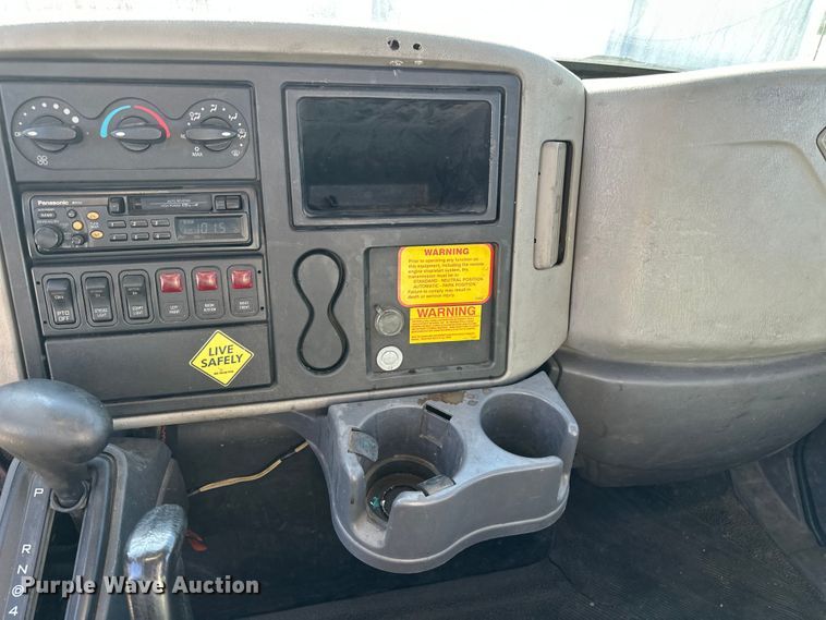 image for item ES1021 2008 International 4100 SBA bucket truck