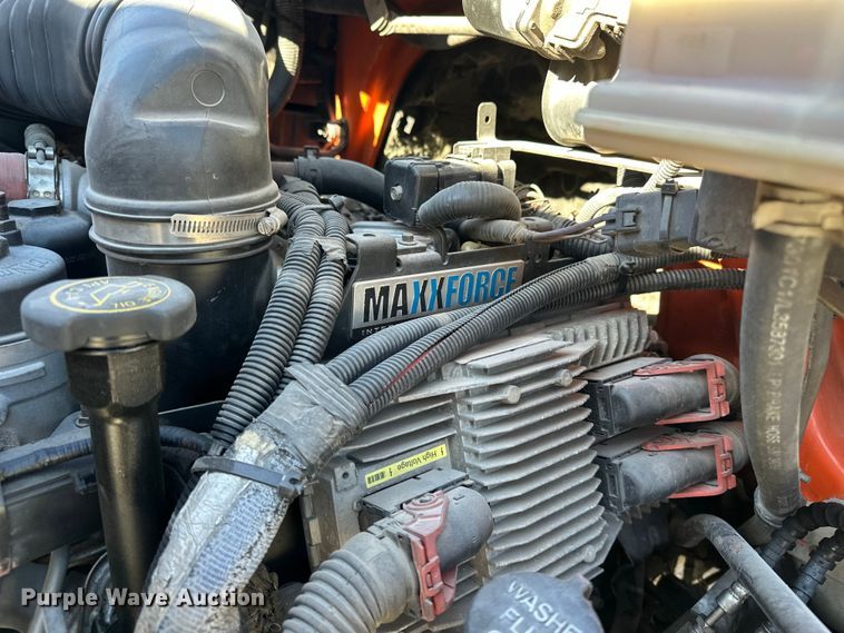 image for item ES1021 2008 International 4100 SBA bucket truck