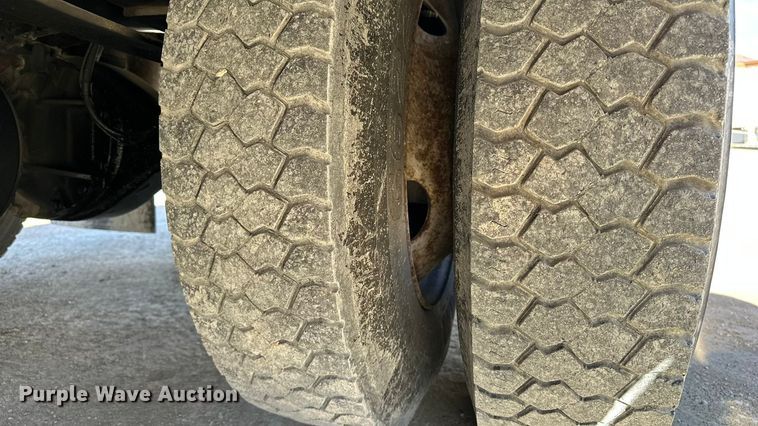 image for item ES1021 2008 International 4100 SBA bucket truck