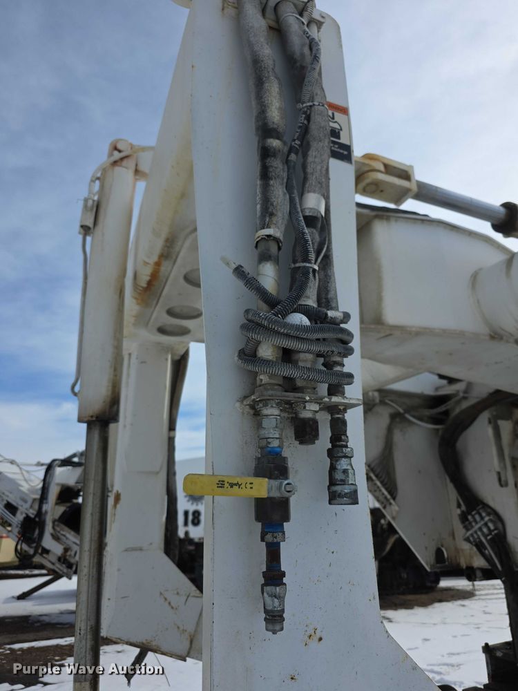 image for item ES1022 2005 Roadtec RX-900 soil stabilizer / reclaimer