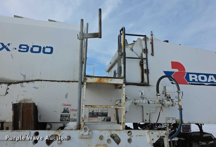 image for item ES1022 2005 Roadtec RX-900 soil stabilizer / reclaimer