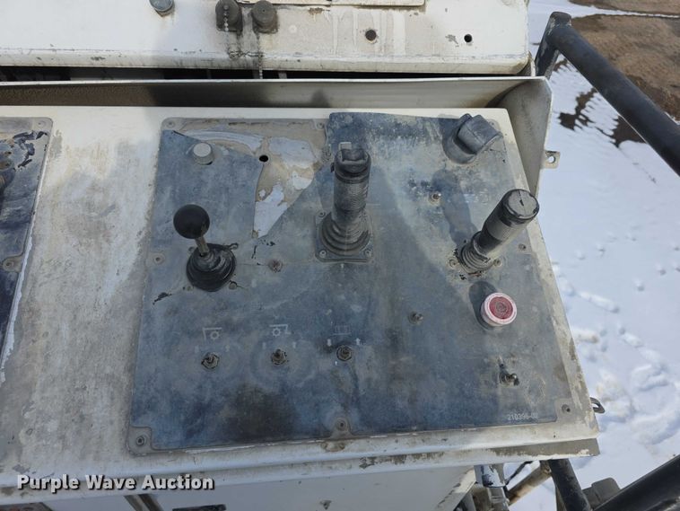 image for item ES1022 2005 Roadtec RX-900 soil stabilizer / reclaimer