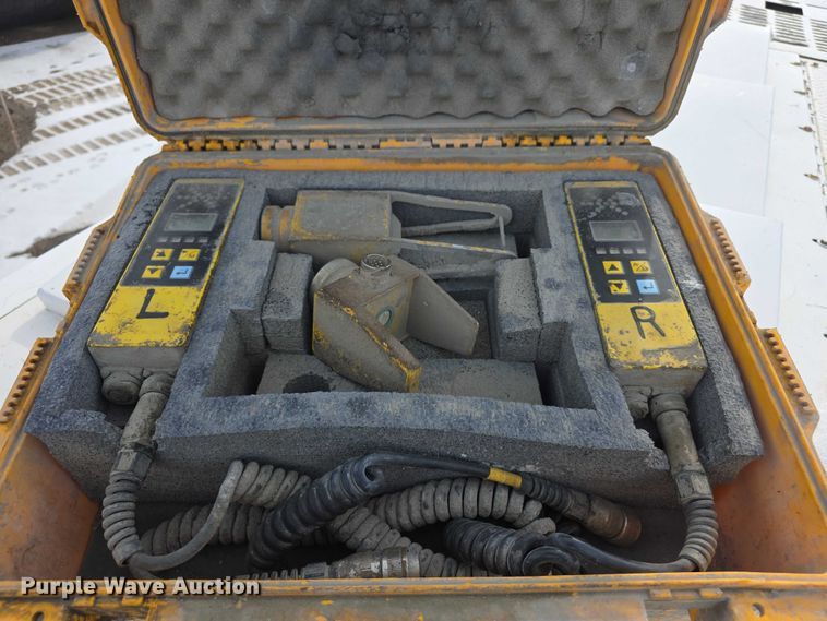 image for item ES1022 2005 Roadtec RX-900 soil stabilizer / reclaimer