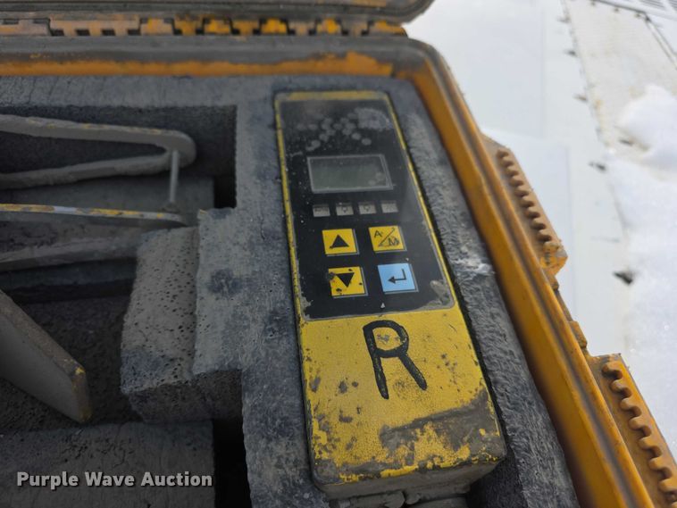 image for item ES1022 2005 Roadtec RX-900 soil stabilizer / reclaimer