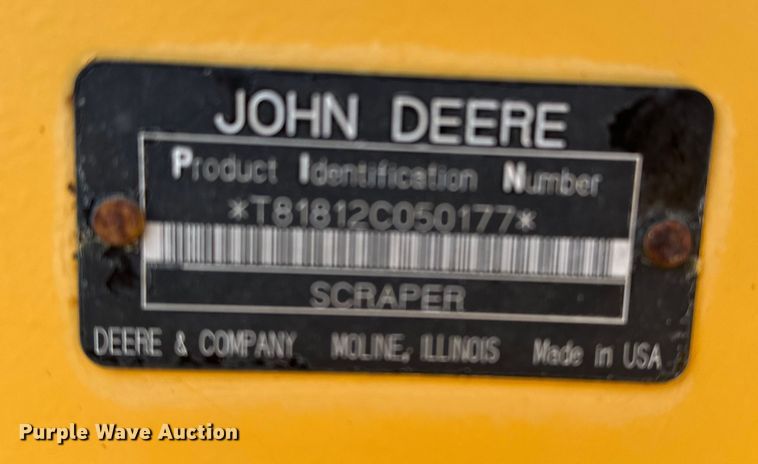 image for item ES1023 2005 John Deere 1812C scraper